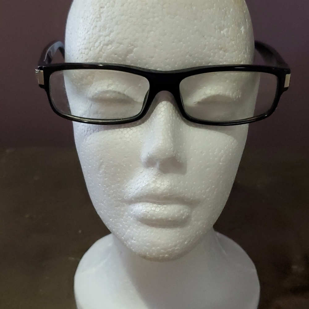 Authentic Gucci Eyewear black